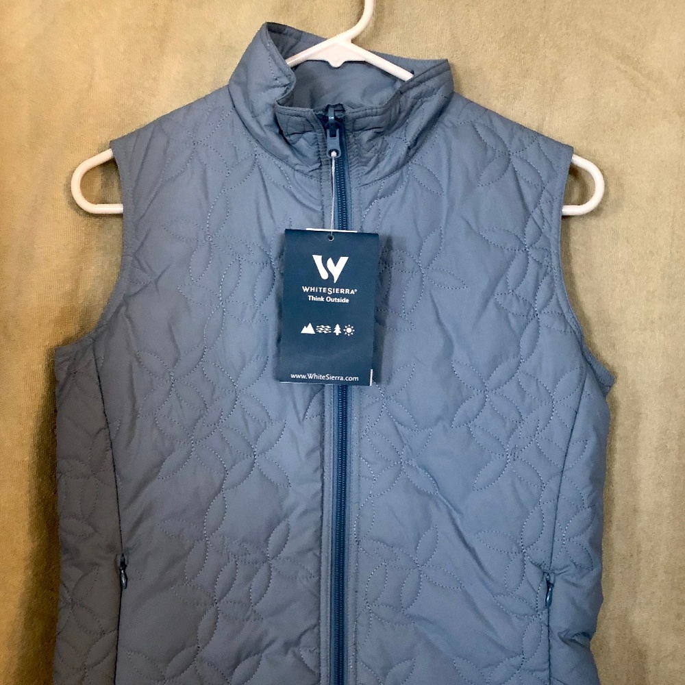 White Sierra NWT Reversible Vest, S